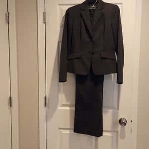 Antonio Melani Ladies Suit size 6